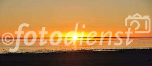 Himmlisch schön: Die Sonnenuntergänge im Etosha Nationalpark und anschliessend das mit Sternen übersäte Firmament. 