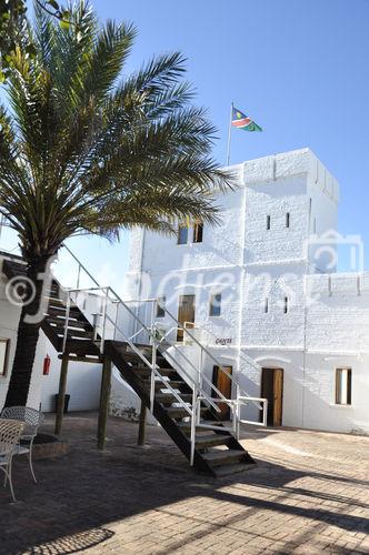 Das Fort Namutomi ist nun eine Touristen-Lodge von Namibia Wildlife Resorts (NWR) im Etosha Nationalpark.