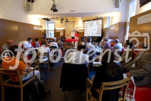 (c) fotodienst / Anna Rauchenberger - Wien, am 08.06.2010 - Der Österreichische Hausärzteverband veranstaltete heute im Radiokulturhaus im Kulturcafé einen Diskussionsabend zum Thema 'e-Medikation - Ein Schritt zu mehr Transparenz und Sicherheit oder in die Überwachungsmedizin?'