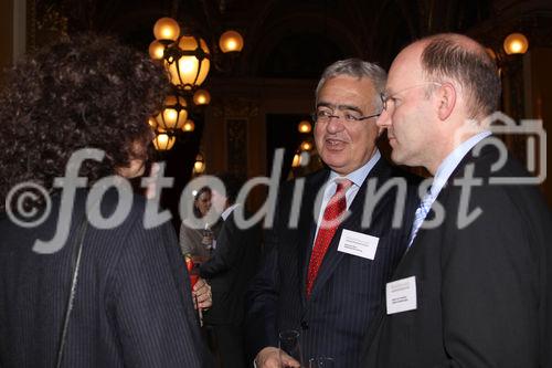 c)fotodienst/Andrea Ganshorn - Frankfurt am Main, 04.05.2010 - Preisverleihung für 'Deutschlands beste Wirtschaftsredaktionen' und 'Deutschlands beste Unternehmenssprecher' durch das Branchenmagazin 'Wirtschaftsjournalist', FOTO: Gäste