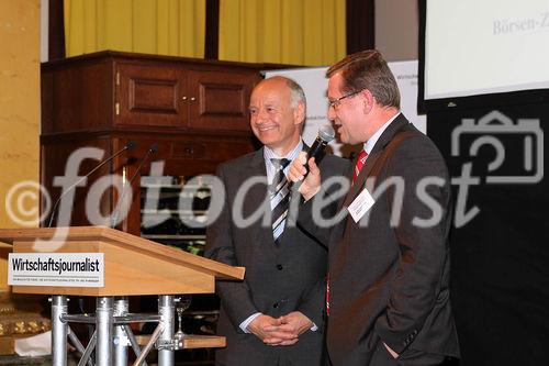 c)fotodienst/Andrea Ganshorn - Frankfurt am Main, 04.05.2010 - Preisverleihung für 'Deutschlands beste Wirtschaftsredaktionen' und 'Deutschlands beste Unternehmenssprecher' durch das Branchenmagazin 'Wirtschaftsjournalist', FOTO: v.l.n.r. Moderator Reinhard Fröhlich; Hermann-Josef Knipper (Handelsblatt)