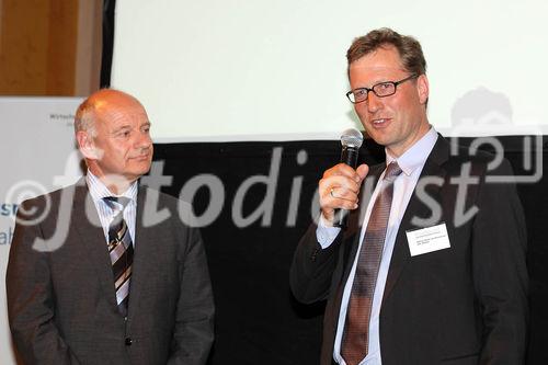 c)fotodienst/Andrea Ganshorn - Frankfurt am Main, 04.05.2010 - Preisverleihung für 'Deutschlands beste Wirtschaftsredaktionen' und 'Deutschlands beste Unternehmenssprecher' durch das Branchenmagazin 'Wirtschaftsjournalist', FOTO: Reinhard Fröhlich; Mathias Müller von Blumencron (DER SPIEGEL)