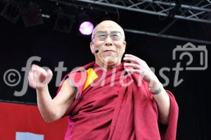 Seine Heiligkeit, der Dalai Lama, bei seiner Rede in Zürich