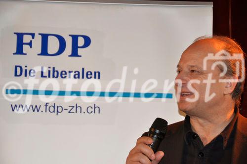 FDP-Nationalrat Filippo Leutenegger an der Wahlkampfveranstaltung zur Lancierung der Volksaktiefür das neue Fussballstadion
