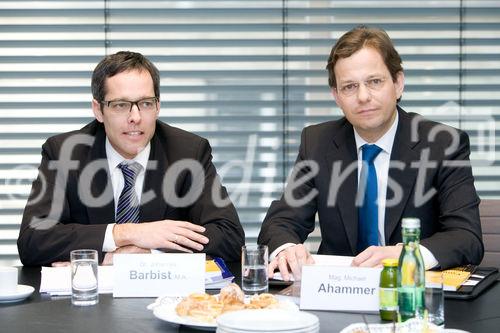 (c) fotodienst / Anna Rauchenberger - Wien, am 19.01.2010 - Heute präsentierte der Verlag LexisNexis das neue Buch'Compliance in der Unternehmenspraxis' in den Räumlichkeiten der Anwaltskanzlei Binder Grösswang. FOTO v.l.: Dr. iur. Johannes Barbist, M.A., Partner bei Binder Grösswang Rechtsanwälte, Mag. Michael Ahammer, Wirtschaftsprüfer und Steuerberater, Partner der KPMG, beide Herausgeber des Buches