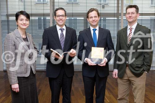 (c) fotodienst / Anna Rauchenberger - Wien, am 19.01.2010 - Heute präsentierte der Verlag LexisNexis das neue Buch'Compliance in der Unternehmenspraxis' in den Räumlichkeiten der Anwaltskanzlei Binder Grösswang.