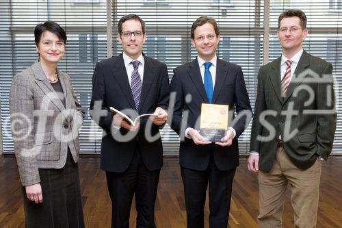 (c) fotodienst / Anna Rauchenberger - Wien, am 19.01.2010 - Heute präsentierte der Verlag LexisNexis das neue Buch'Compliance in der Unternehmenspraxis' in den Räumlichkeiten der Anwaltskanzlei Binder Grösswang.