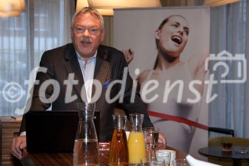 © fotodienst/Katharina Schiffl - Wien 04.12.2009 - Kick-offPRESSEFRÜHSTÜCKzur Unternehmensgründung SANOXX - Geschäftsführer der SANOXX GmbH Walter Schuster