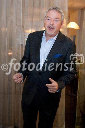 © fotodienst/Katharina Schiffl - Wien 04.12.2009 - Kick-offPRESSEFRÜHSTÜCKzur Unternehmensgründung SANOXX - Geschäftsführer der SANOXX GmbH Walter Schuster