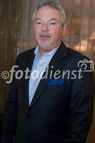 © fotodienst/Katharina Schiffl - Wien 04.12.2009 - Kick-offPRESSEFRÜHSTÜCKzur Unternehmensgründung SANOXX - Geschäftsführer der SANOXX GmbH Walter Schuster