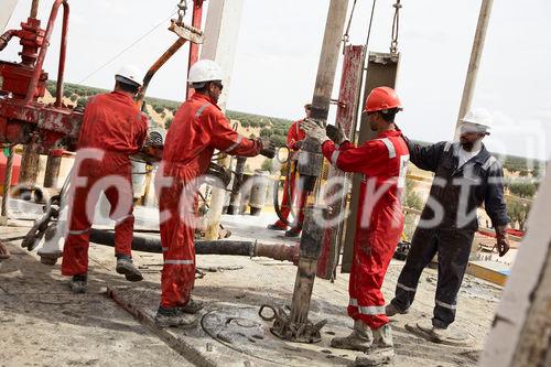 Die Bohrung des australisch-österreichischen Erdöl-Explorationsunternehmens ADX Energy Ltd. in Sidi Dhaher hat kürzlich die 2.000 Meter Marke überschritten. Das Bohrprojekt befindet sich nun in der Testphase.