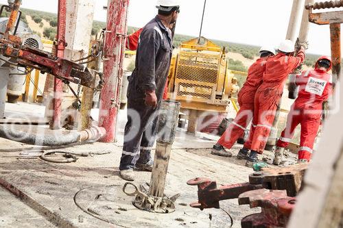 Die Bohrung des australisch-österreichischen Erdöl-Explorationsunternehmens ADX Energy Ltd. in Sidi Dhaher hat kürzlich die 2.000 Meter Marke überschritten. Das Bohrprojekt befindet sich nun in der Testphase.
