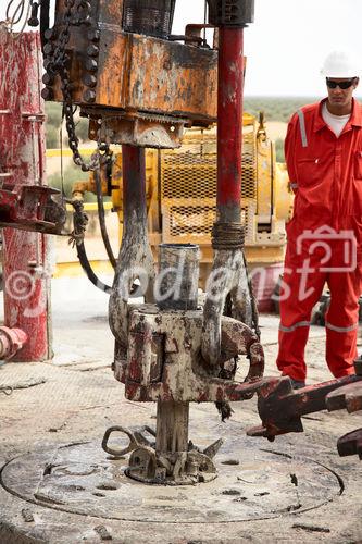 Die Bohrung des australisch-österreichischen Erdöl-Explorationsunternehmens ADX Energy Ltd. in Sidi Dhaher hat kürzlich die 2.000 Meter Marke überschritten. Das Bohrprojekt befindet sich nun in der Testphase.