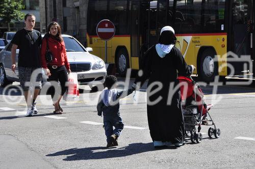 Die zahlreichen Muslime in der Schweiz verursachen keine Probleme auf religiöser aber auf sozialer Ebene. 