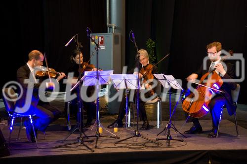 (c) fotodienst / Christopher Ohmeyer | Spatenstich für die neue WU am Messegelände Wien, Südportalstraße / Rotundenplatz Halle 10Foto: