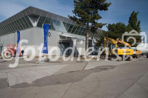 (c) fotodienst / Christopher Ohmeyer | Spatenstich für die neue WU am Messegelände Wien, Südportalstraße / Rotundenplatz Halle 10Foto: