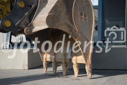 (c) fotodienst / Christopher Ohmeyer | Spatenstich für die neue WU am Messegelände Wien, Südportalstraße / Rotundenplatz Halle 10Foto: