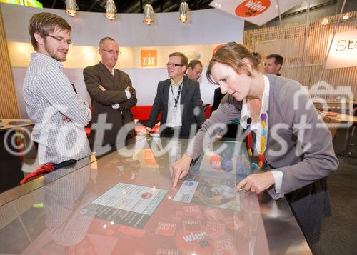 (C) fotodienst/Anna Rauchenberger -  Wien, am 07.10.2009 - Medienmesse 2009: Vom 7.-9. Oktober findet Österreichs größte Kommunikationsfachmesse statt. Die im Rahmen der Medienmesse ebenfalls stattfindenden XVI. Österreichischen Medientage stehen unter dem Generalthema: DIE WELT NACH 2008 - STRATEGIEN FÜR VOLATILE ZEITEN.