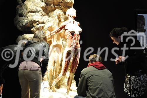 Gunter von Hagens umstrittene und in Deutschland verbotene Ausstellung Körperwelten wird in Zürich im Puls 5 vom 11. September bis 28. Februar 2010 gezeigt. Gunter von Hagens art-exhibition about human bodies will be shown in Zürich from september 11th to february 28th in the Puls 5 areal. 