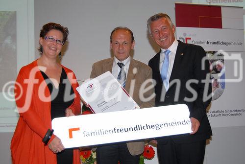 Zertifikatsverleihung - Familienfreundliche Gemeinde 2009