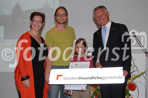 Zertifikatsverleihung - Familienfreundliche Gemeinde 2009