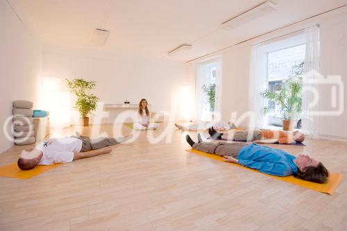 (C) fotodienst/Anna Rauchenberger - Wien 09.09.2009 - Heute öffnete das FREIRAUM - Institut für ganzheitliche Entwicklung in der Türkenstraße im 9. Wiener Gemeindebezirk seine Pforten. Angeboten werden eine große Fülle an Kursen, Seminaren, Workshops, Coachings und Therapiemethoden von Yoga bis Qigong.