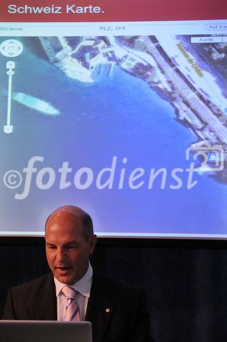 fotodient/David Zehnder; Für die Privatsphäre der Horror, für den Spieltrieb im Büro das Paradies: Seit heute Morgen ist Googles Street View auch in der Schweiz online. Foto:Thomas Winkler/ IT Manager Schweiz Tourismus/ Wichtiger Partner von Street View