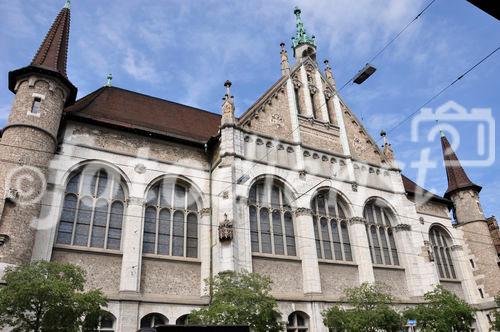 Am Schweizer Nationalfeiertag wurden die beiden neuen Daueraustellungen im frisch renovierten Landesmuseum in Zürich mit viel Kultur-, Kunst(-historiker)und Politprominenz eröffnet.