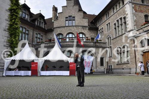 Am Schweizer Nationalfeiertag wurden die beiden neuen Daueraustellungen im frisch renovierten Landesmuseum in Zürich mit viel Kultur-, Kunst(-historiker)und Politprominenz eröffnet.