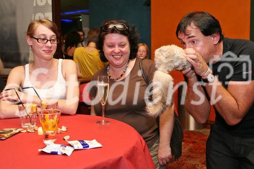 (C) fotodienst/Anna Rauchenberger - Wien 15.07.2009 - Die Goldene Seiten VerlagsgesmbH lud heute zur Premiere von 'Harry Potter und der Halbblutprinz' in die UCI Milleniums City. Passend zum Film unterhielt ein Zauberer die Gäste mit Tricks. Vor der Vorstellung verlosten der Hotelier Hagleitner und der Uhrenhersteller Hanhart wertvolle Preise.