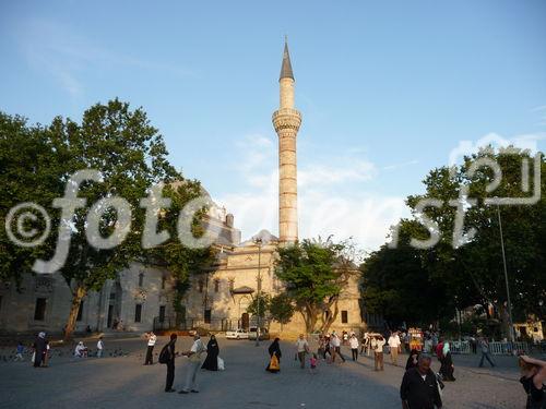 Platz nahe dem Großen Bazar in Istanbul. © Fotodienst / Wilfried Seywald