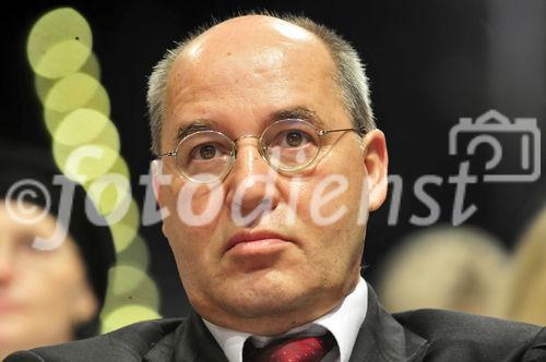 Deutschland, Essen, 28.02.2009 Germany, Essen, 28.02.2009
Foto: Gregor GYSI, Fraktionsvorsitzender im Deutschen Bundestag, Gregor GYSI, Group Chairman at the German Bundestag
Copyright by: Sepp Spiegl