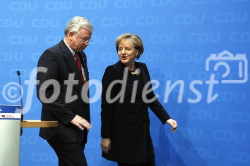 Berlin,den 19.01.2009_Konrad-Adenauer-Haus
Pressekonferenz der CDU zur Hessen-Wahl
Foto: Bundeskanzlerin Dr. Angela Merkel und der hessische Ministerpraesident Roland Koch.
Copyright by: Reiner Zensen