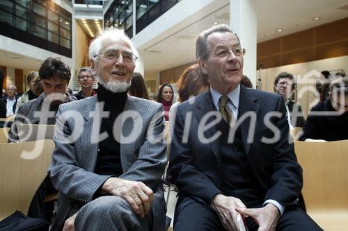 Berlin,den 10.10.2008_Willy-Brandt-Haus
Foto: Erhard Eppler (links) und Franz Muentefering (beide SPD), anlaesslich der Buchvorstellung 