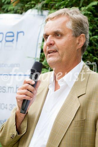 (C) fotodienst.at / Anna Rauchenberger - Mödling, am 08.09.2011 - Sommerfest beim 'Steuerprofi', der Steuerberatungskanzlei Tiefengraber und Partner in Mödling.