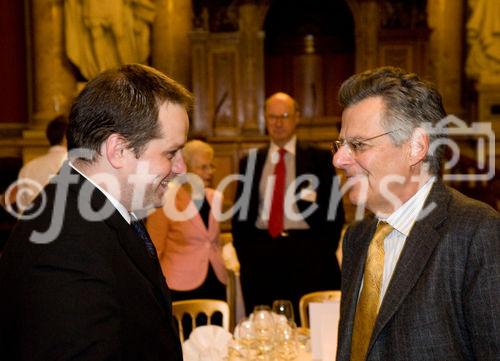 Am 14. 5. 2009 fand im kleinen Festsaal der Universität Wien eine Diskussion statt, unter dem Thema: Begegnung mit der Wirtschaftskrise
Myron Scholes (Nobelpreisträger)