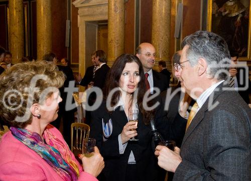 Am 14. 5. 2009 fand im kleinen Festsaal der Universität Wien eine Diskussion statt, unter dem Thema: Begegnung mit der Wirtschaftskrise