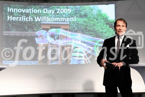 (C) fotodienst/Anna Rauchenberger - Wien, am 07.05.2009 - Abendveranstaltung Microsoft Innovation Day und Preisverleihung Innovation Award 2009 im Microsoft Innovation Center (MIC). FOTO: Alexander Klaus Stecher, Moderation