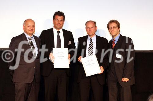 c)fotodienst/Andrea Ganshorn - Frankfurt am Main, 05.05.2009 - Preisverleihung für 'Deutschlands beste Wirtschaftsredaktionen' und 'Deutschlands beste Unternehmenssprecher' durch das Branchenmagazin 'Wirtschaftsjournalist', FOTO: v.l.n.r. Reinhard Fröhlich (Geschäftsinhaber DELTA Communications), Christoph Sieder (Lanxess AG), Henrik Hannemann - für 
Frau Prof. Dürig (Bosch), Markus Wiegand (Chefredakteur 'Wirtschaftsjournalist')