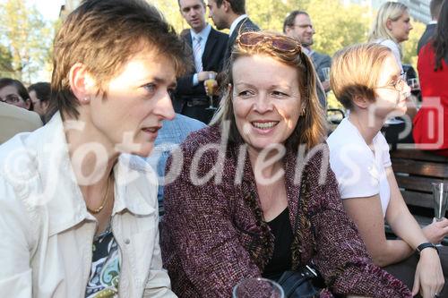 (C) fotodienst/Anna Rauchenberger - Wien, 21.04.2009 - Heute wurde auf der MS Vindobona das Controller Diplom an Absolventen unterschiedlicher Lehrgänge des ÖCI (Österreichisches Controller Institut) verliehen. Gleichzeitig fand auch das Jahrestreffen des ÖCI-Absolventenclubs statt. 