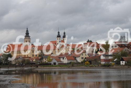 Die NÖ Landesausstellung wird 2009 erstmal an 3 Standorten gleichzeitig stattfinden: in Horn, in Raabs und in Telc (CZ).