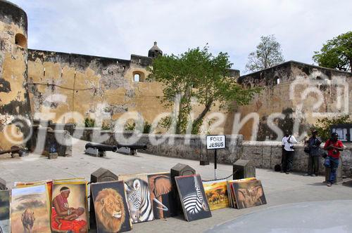 Die Burg im Hafen von Mombasa wird nur von wenigen Touristen besucht. 