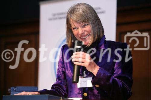 (C) fotodienst/Anna Rauchenberger - Wien, 16.04.2009 - Der Österreichische Innovatoren, Patentinhaber und Erfinderverband (OPEV) feiert am 16.4.2009 im Technischen Museum seinen 100. Geburtstag. Dieser Anlaß ist gleichzeitig feierlicher Rahmen für 10 Persönlichkeiten, die mit der begehrten Kaplan-Medaille, höchste Auszeichnung für Erfinder in Österreich, geehrt werden. FOTO: o.univ. Prof. DI Dr. Gerlind Weber