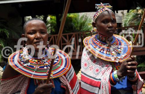 Kenyas beautifull Masai-Women parade at the VIP welcome-ceremony at Diani Reef Hotel 