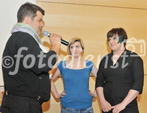 (C)Fotodienst/ Horst Sommer, 23-03-2009, St.Pölten-168 junge Friseurinnen und Friseure kämpfen in drei Bewerben am Montag, 23. März im WIFI St. Pölten um die besten Plätze.
Der eigentliche Landeslehrlingswettbewerb umfasst 8 Kategorien (1. Lehrjahr Damen - modische Frisur für junge Mädchen, 1. Lehrjahr Herren - modische Frisur für junge Burschen, 2. Lehrjahr Damen - modischer Schnitt und Frisur, 2. Lehrjahr Herren - modischer Schnitt und Frisur, 3. Lehrjahr - Abend Make-up, Hochsteckfrisur, Herrenmodehaarschnit, Landessieger).
Internationaler Bewerb - in vier Kategorien (Street Fashion Herren auf Übungskopf, Long Hair up auf Übungskopf, Brautfrisur und Hair Tattoo) treten junge Stylisten aus ganz Österreich und den Nachbarstaaten an.
Neu ist 