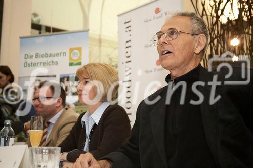 (C) fotodienst/Gudrun Krieger - Wien 26.02.2009 - Erste Slow Food Produkte aus Österreich – 'Qualität, Geschmack und Bio-Genuss'. Pressekonferenz Foto re n li: Mag. Christoph Gleirscher (Bio Austria) Barbara van Melle (Buchautorin),Peter Zipser (Arche Noah)
