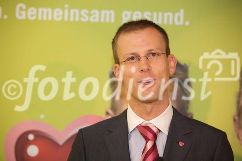 © Fotodienst/Nadja Meister. Wien 11.2.2009 Ab sofort bieten viele österreichische Bäckereien als gesunde Jause ein „Herzweckerl“ an – eine Kampagne des Fonds Gesundes Österreich (FGÖ)
Foto: Mag. Christoph Hörhan, Leiter Fond Gesundes Österreich

