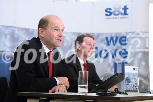 (C) fotodienst/Anna Rauchenberger - Wien, 11.02.2009 - S&T präsentierte die Jahresergebnisse 2008 im Grand Hotel Wien. S&T konnte das Geschäftsjahr 2008 mit guten Q4 abschließen, Service und Consulting Geschäft wächst weiter. FOTO v.l.: Christian Rosner, CEO S&T, Martin Bergler, CFO S&T