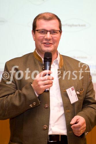  (C) fotodienst/Erika Mayer- Salzburg, 22.01.2009. Heffterhof Salzburg - Vertreter von über 100 Regionen nahmen an der Bundestagung der Genuss Region Österreich am Donnerstag in Salzburg teil. Höhepunkt der Veranstaltung war ein Empfang des neuen Landwirtschaftsministers Niki Berlakovich, der die Fortführung der erfolgreichen Initiative versprach. Die Genuss Region Österreich soll qualitativ und quantitativ weiter vertieft werden. Manfred Ronge,