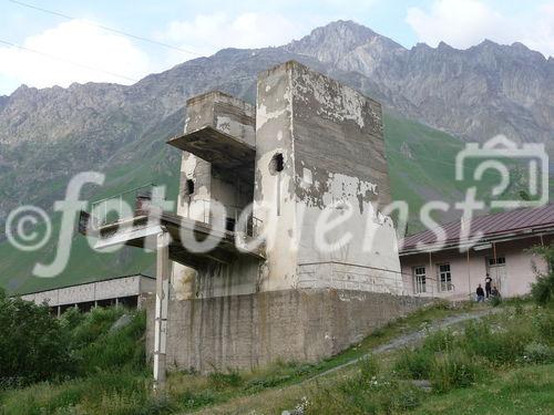 Georgiens mächtiger Vulkan Kasbek (5047 m) war Ende Juli 2011 die fünfte Station der 